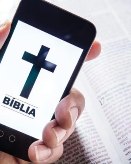 Aplicativo para ler a Bíblia